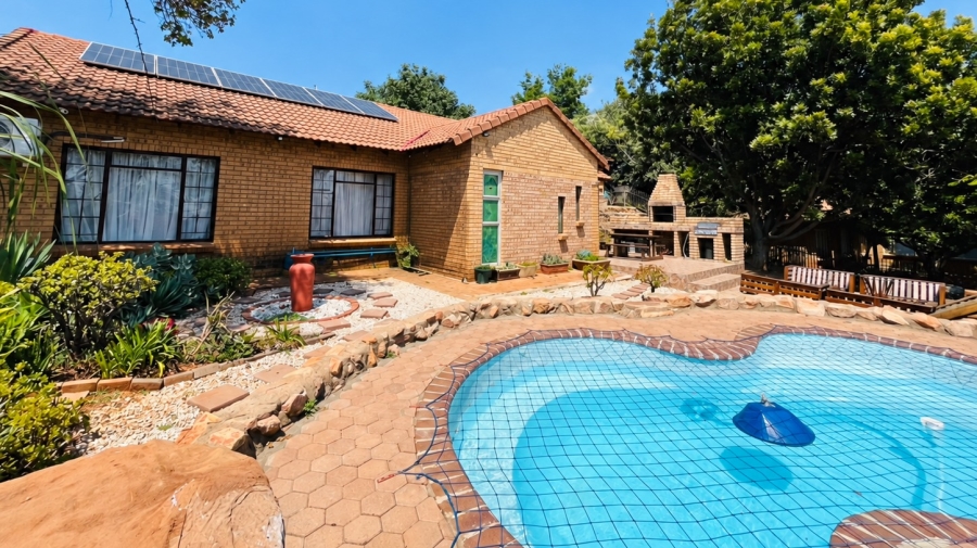 4 Bedroom Property for Sale in Cashan North West